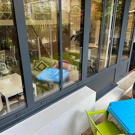 Comme A La Maison - Terrasse Apartment
